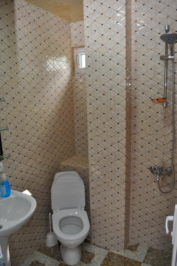 Sofia Guest House Kutaisi Esterno foto