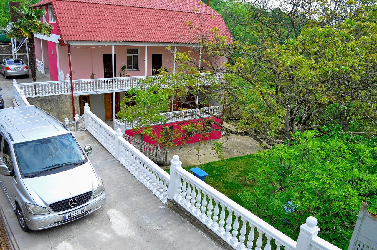 Sofia Guest House Kutaisi Esterno foto